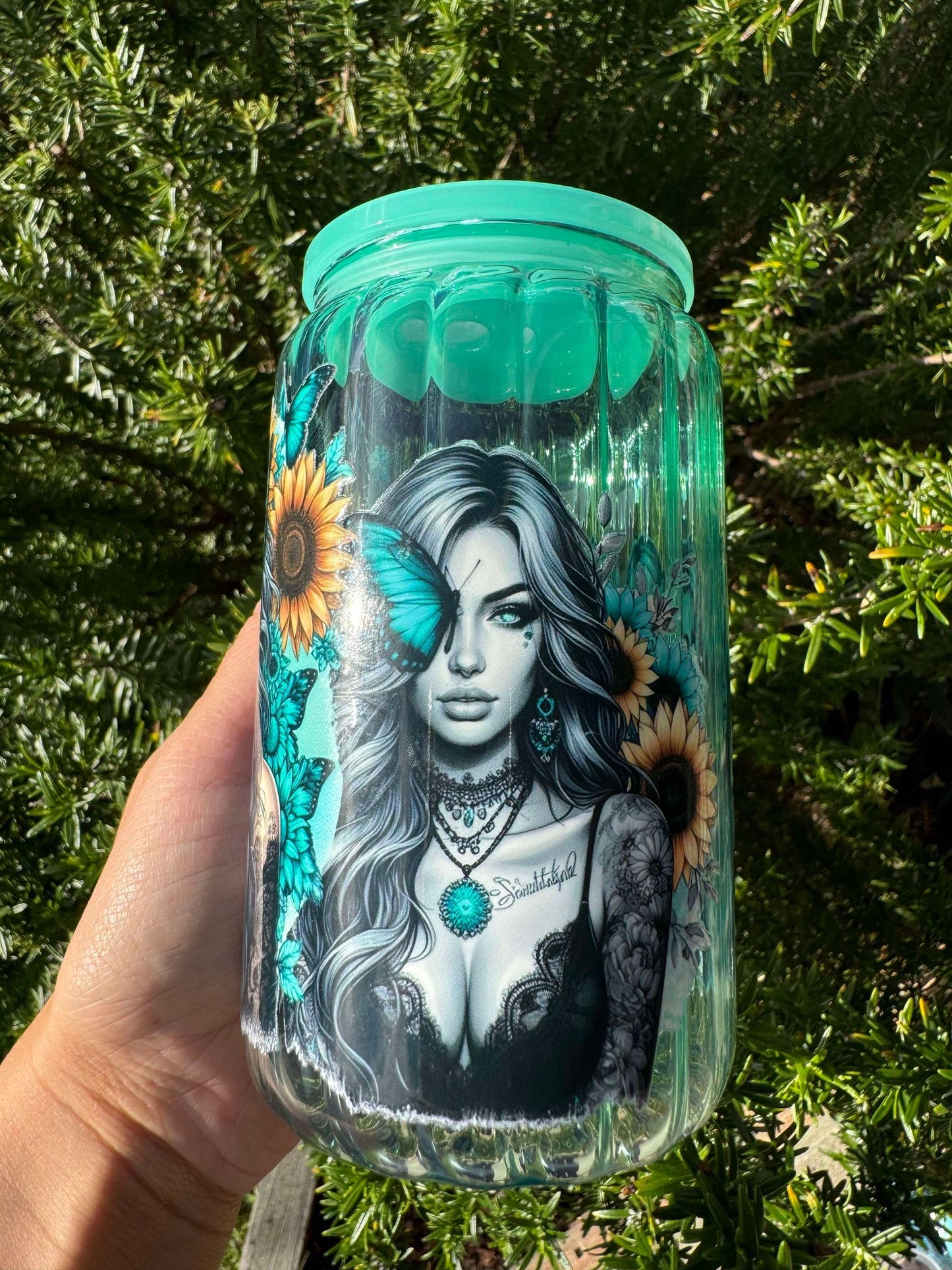 Tattoo Girl 16oz