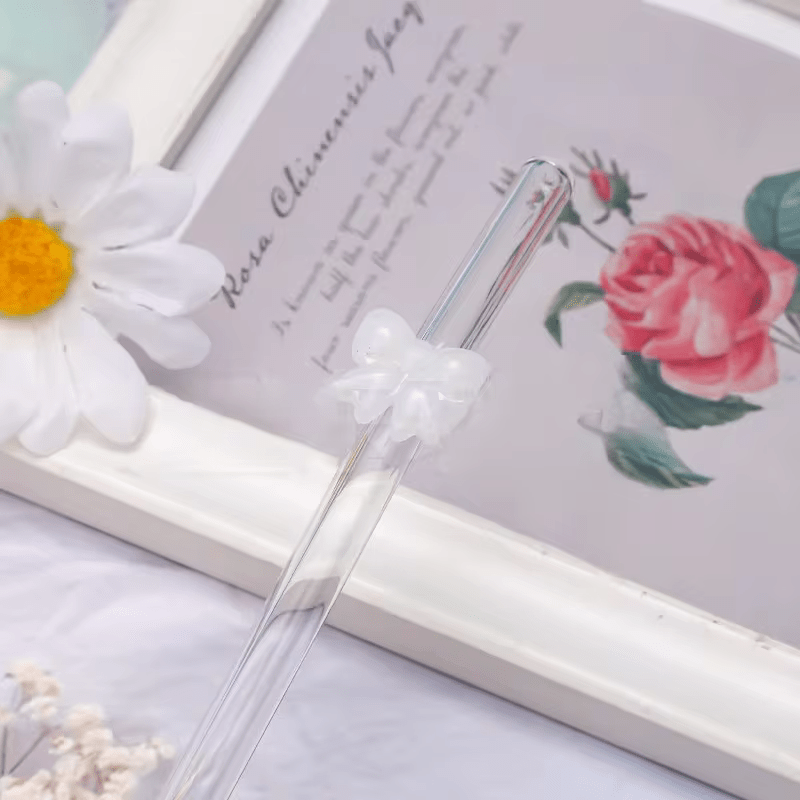 Bow Glass Straw